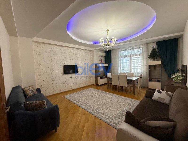 Aylıq Kirayə 3 otaqlı Yeni Tikili bina evi  130m², Bakı