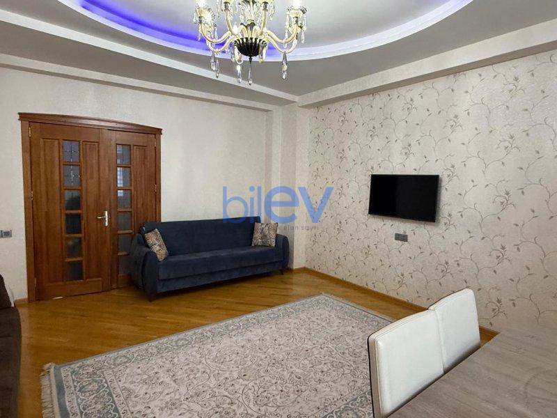 Aylıq Kirayə 3 otaqlı Yeni Tikili bina evi  130m², Bakı
