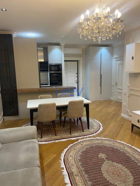 Aylıq Kirayə 2 otaqlı Yeni Tikili bina evi  65.00m², Bakı