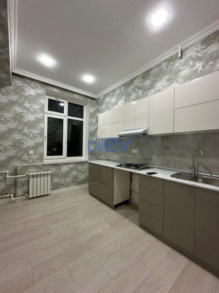 Satılır 2 otaqlı Köhnə Tikili  55m², Bakı
