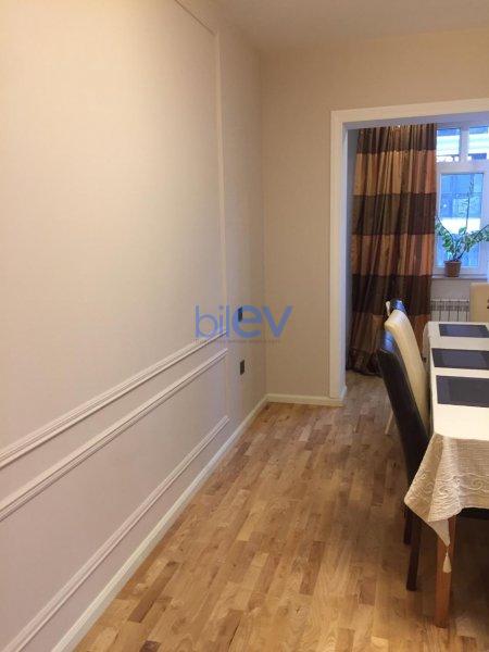 Aylıq Kirayə 3 otaqlı Yeni Tikili bina evi  85m², Bakı