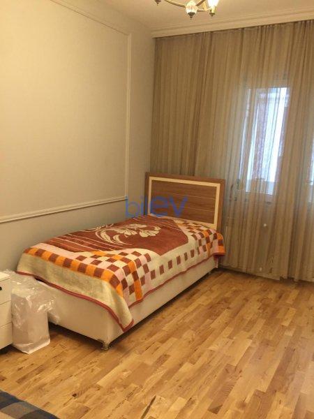 Aylıq Kirayə 3 otaqlı Yeni Tikili bina evi  85m², Bakı