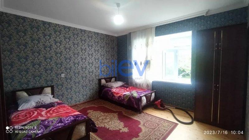 Günlük Kirayə 3 otaqlı Bağ evi  70m², Oğuz