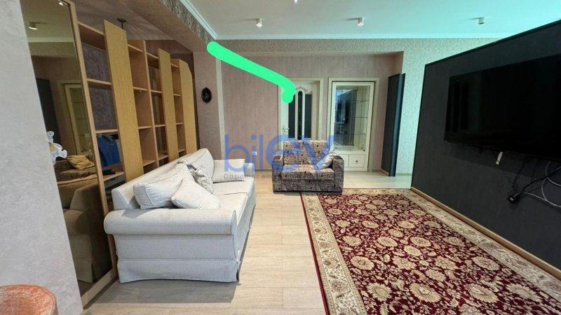 Aylıq Kirayə 2 otaqlı Yeni Tikili bina evi  87m², Bakı