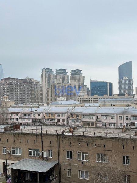 Satış 3 otaqlı Yeni Tikili bina evi  108m², Bakı