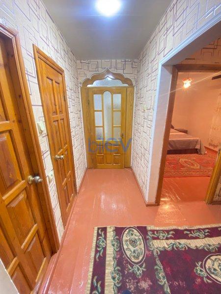 Aylıq Kirayə 2 otaqlı Köhnə Tikili bina evi  65m², Bakı