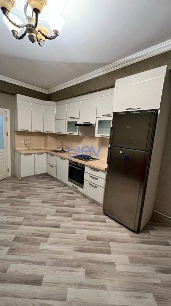 Aylıq Kirayə 2 otaqlı Yeni Tikili bina evi   90m², Bakı