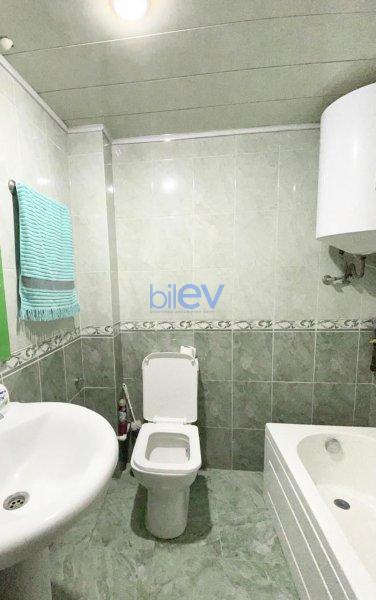 Satış 3 otaqlı Köhnə Tikili bina evi  62m², Bakı