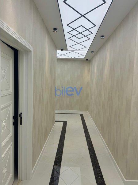 Satış 4 otaqlı Yeni Tikili bina evi  140m², Bakı