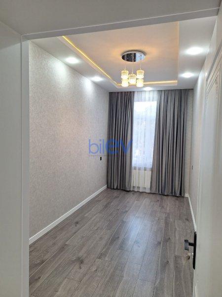 Satış 2 otaqlı Köhnə Tikili bina evi  55m², Bakı