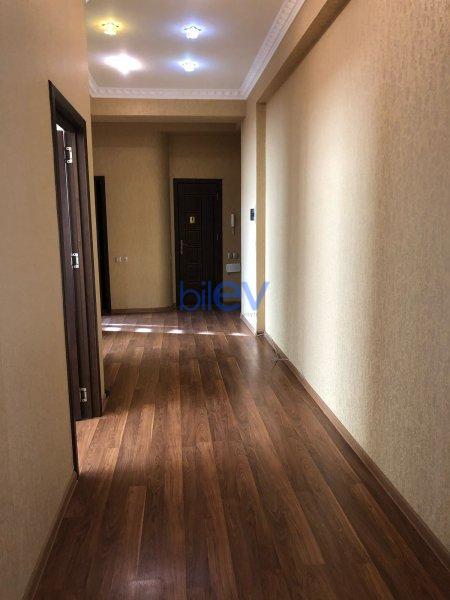 Aylıq Kirayə 3 otaqlı Yeni Tikili bina evi  80m², Bakı
