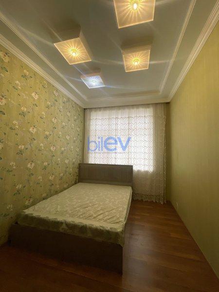Aylıq Kirayə 3 otaqlı Yeni Tikili bina evi  80m², Bakı