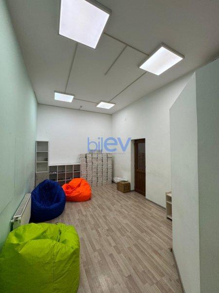 Aylıq Kirayə 7 otaqlı Obyekt  200m², Bakı