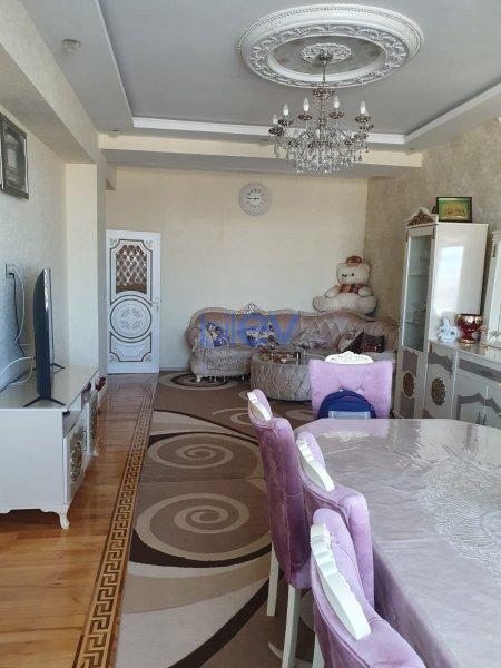Aylıq Kirayə 3 otaqlı Yeni Tikili bina evi  150m², Xırdalan