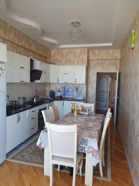 Aylıq Kirayə 3 otaqlı Yeni Tikili bina evi  150m², Xırdalan