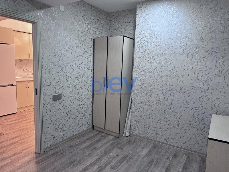 Kirayə (aylıq) 3 otaqlı Yeni Tikili  82m², Bakı