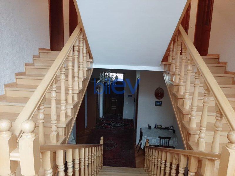 Satış 8 otaqlı Həyət evi  500m², Bakı