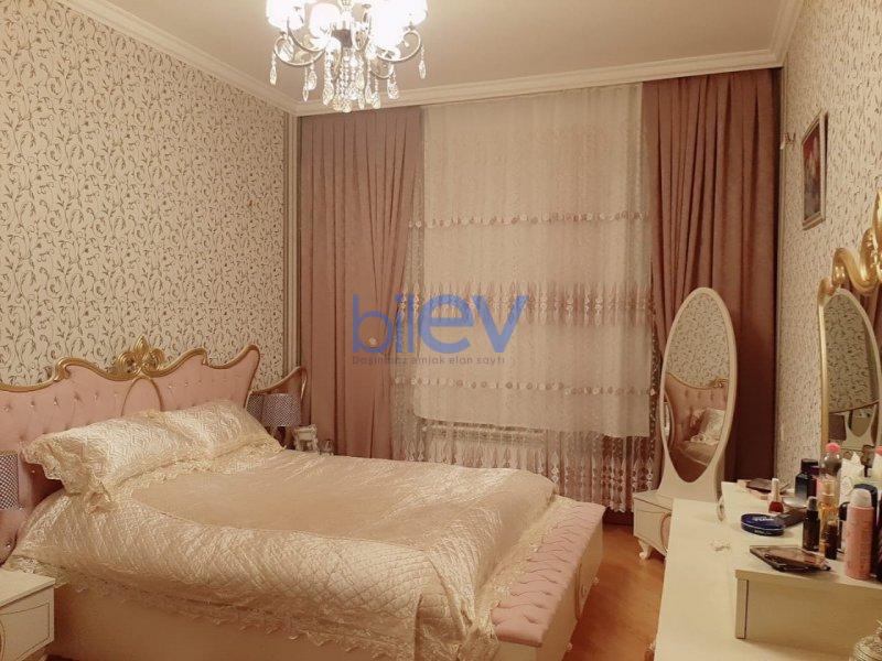 Satış 8 otaqlı Həyət evi  500m², Bakı