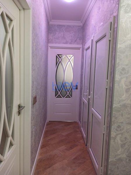 Satış 4 otaqlı Köhnə Tikili bina evi  92m², Bakı