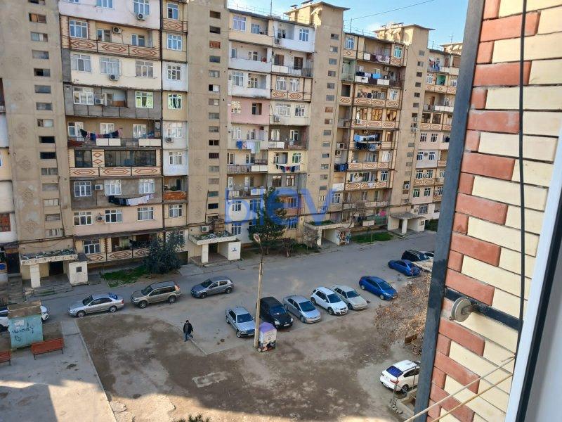 Satış 4 otaqlı Köhnə Tikili bina evi  92m², Bakı