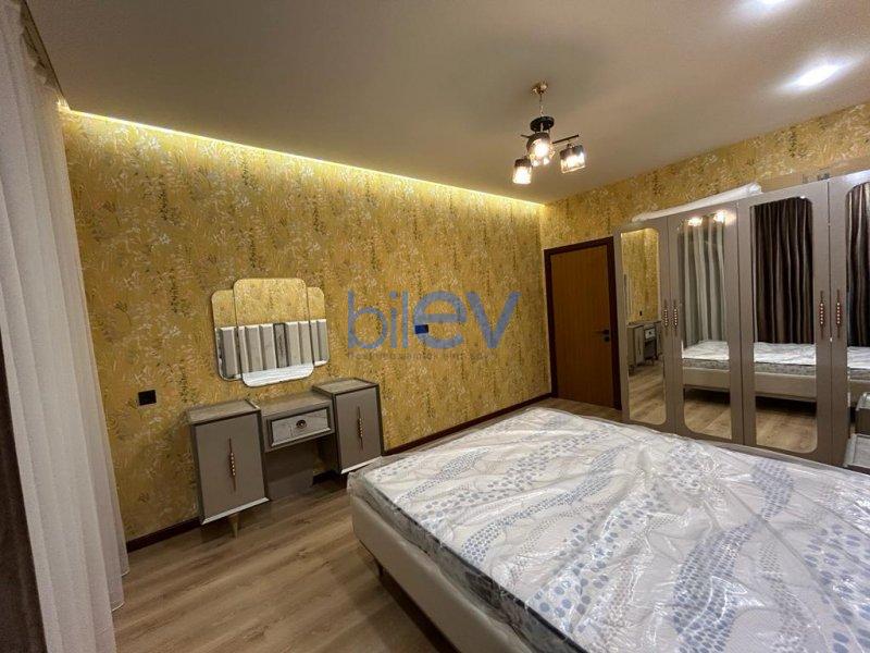 Aylıq Kirayə 3 otaqlı Yeni Tikili bina evi  148m², Bakı