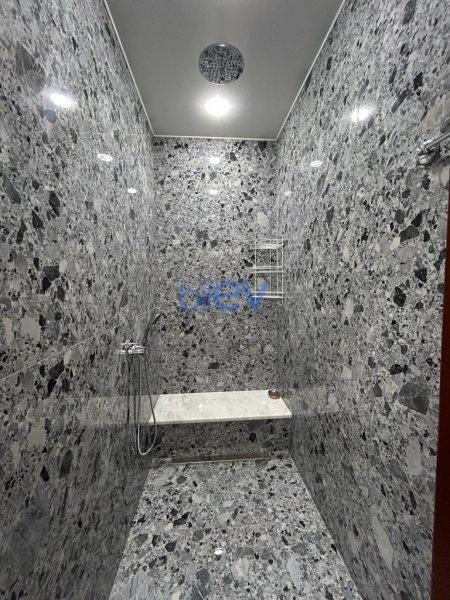 Aylıq Kirayə 3 otaqlı Yeni Tikili bina evi  148m², Bakı