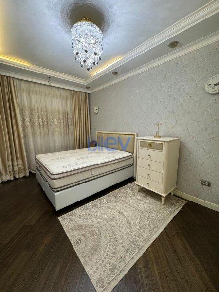 Aylıq Kirayə 3 otaqlı Yeni Tikili bina evi  148m², Bakı