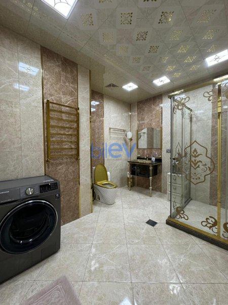 Aylıq Kirayə 3 otaqlı Yeni Tikili bina evi  148m², Bakı