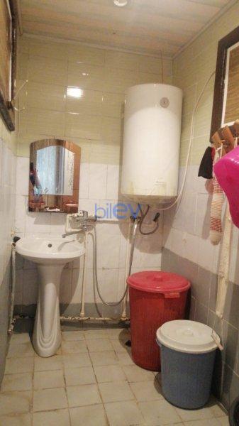 Satış 2 otaqlı Köhnə Tikili bina evi  100m², Bakı