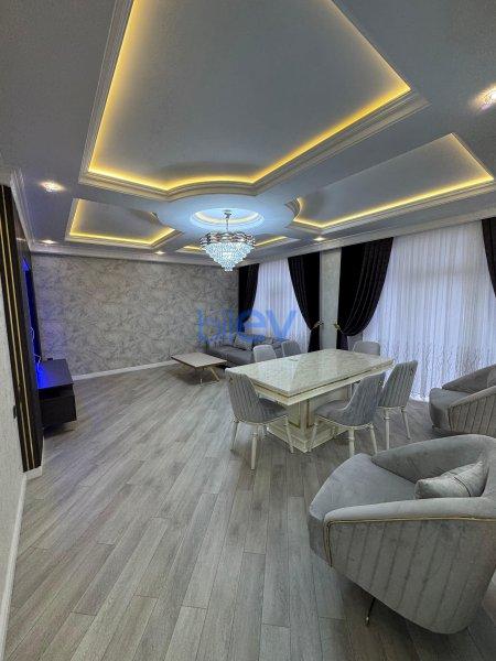 Aylıq Kirayə 3 otaqlı Yeni Tikili bina evi  190m², Bakı