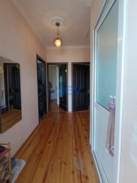 Satış 3 otaqlı Həyət evi  300m², Xırdalan