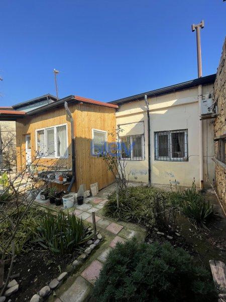 Satış 5 otaqlı Bağ evi  200m², Bakı