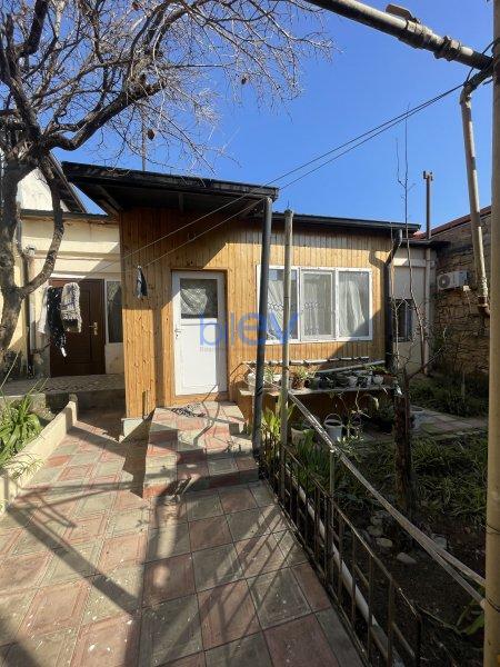 Satış 5 otaqlı Bağ evi  200m², Bakı