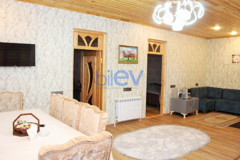 Günlük Kirayə 3 otaqlı Həyət evi  86m², Gəncə
