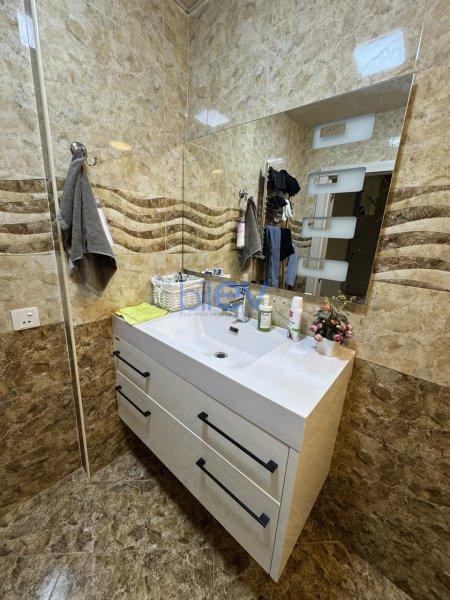 Satış 3 otaqlı Yeni Tikili bina evi  80m², Bakı