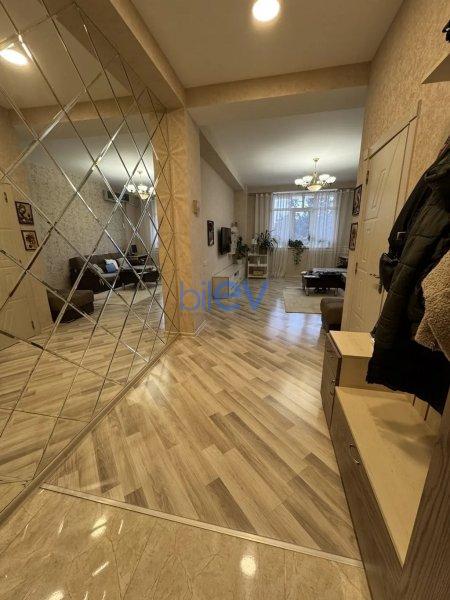 Satış 3 otaqlı Yeni Tikili bina evi  80m², Bakı