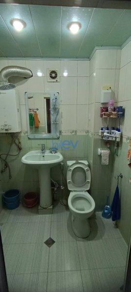Satılır 2 otaqlı Köhnə Tikili  43m², Bakı