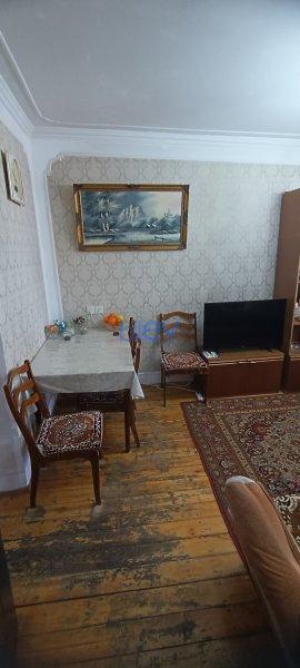 Satılır 2 otaqlı Köhnə Tikili  43m², Bakı