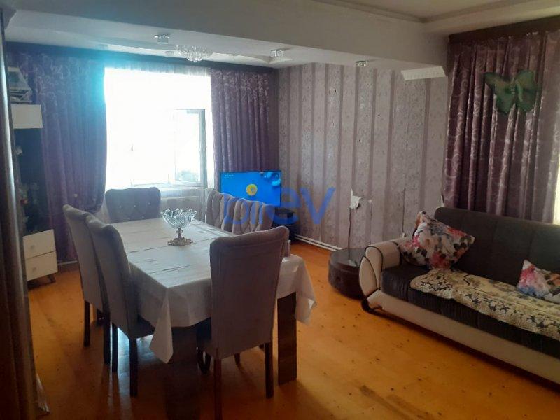 Satılır 8 otaqlı Həyət evi  240m², Sumqayıt