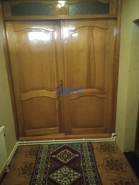 Satılır 8 otaqlı Həyət evi  240m², Sumqayıt