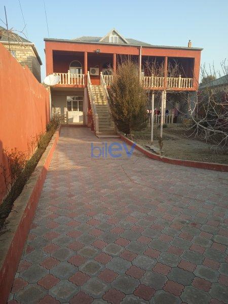 Satılır 8 otaqlı Həyət evi  240m², Sumqayıt