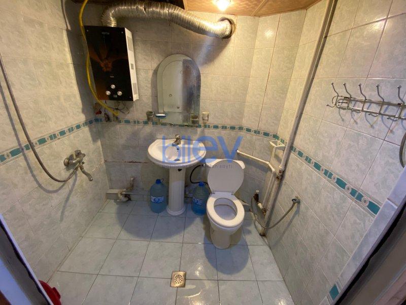 Aylıq Kirayə 3 otaqlı Köhnə Tikili bina evi  95m², Bakı
