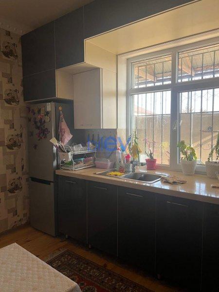 Satılır 4 otaqlı Həyət evi  4 sotm², Bakı