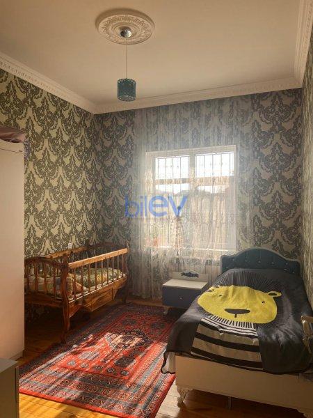 Satılır 4 otaqlı Həyət evi  4 sotm², Bakı
