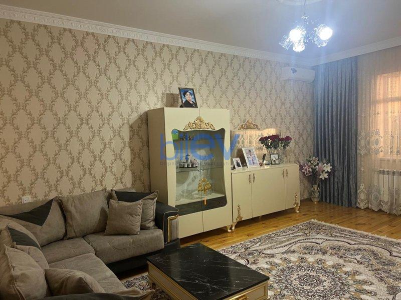 Satılır 4 otaqlı Həyət evi  4 sotm², Bakı