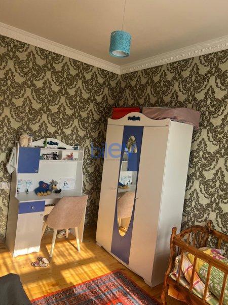 Satılır 4 otaqlı Həyət evi  4 sotm², Bakı