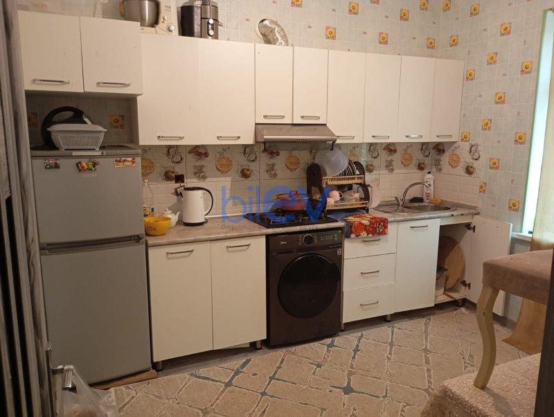 Satılır 3 otaqlı Həyət evi  2 sot m², Bakı