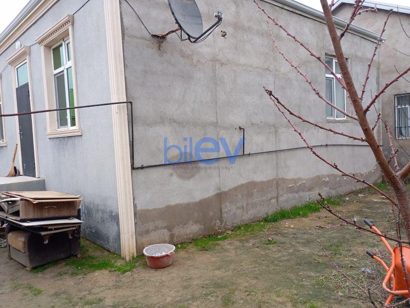 Satılır 3 otaqlı Həyət evi  2 sot m², Bakı