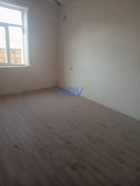 Satılır 4 otaqlı Həyət evi  2 sot m², Bakı