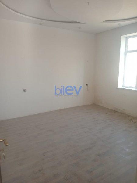 Satılır 4 otaqlı Həyət evi  2 sot m², Bakı